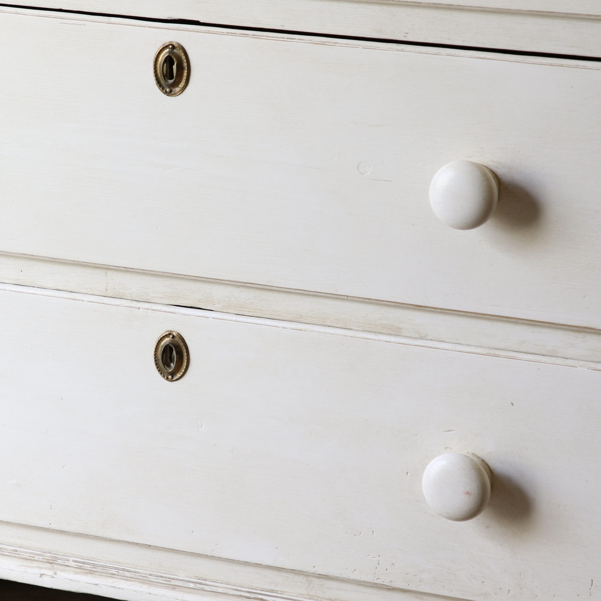 Pine Chest of Drawers